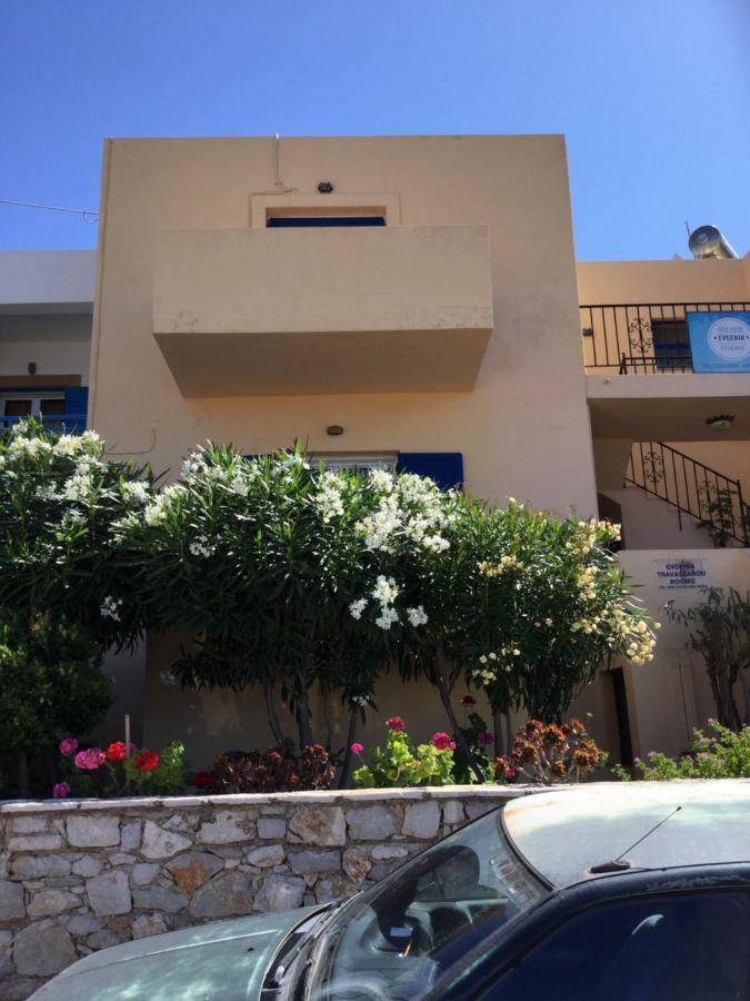 Eugenia Travasarou Sea View Appartments Diakofti Exterior photo