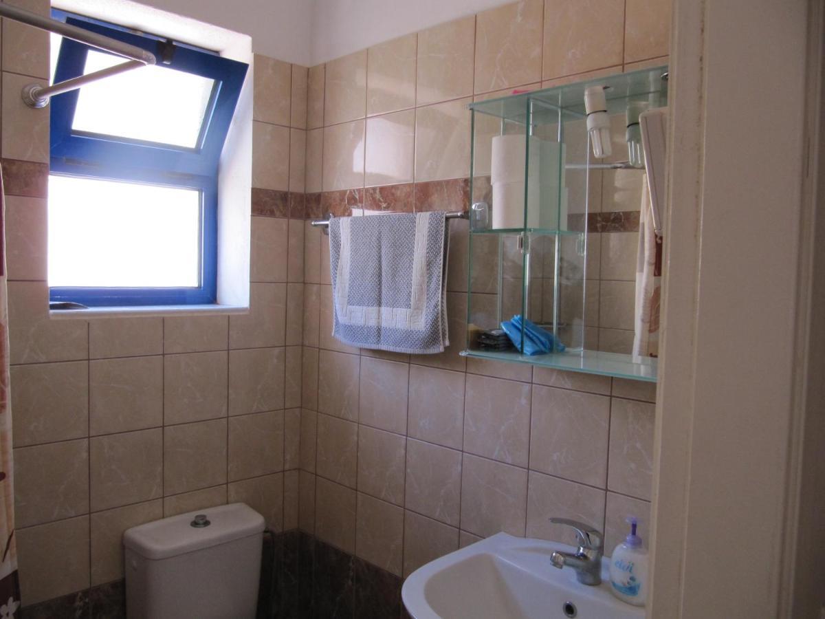 Eugenia Travasarou Sea View Appartments Diakofti Exterior photo