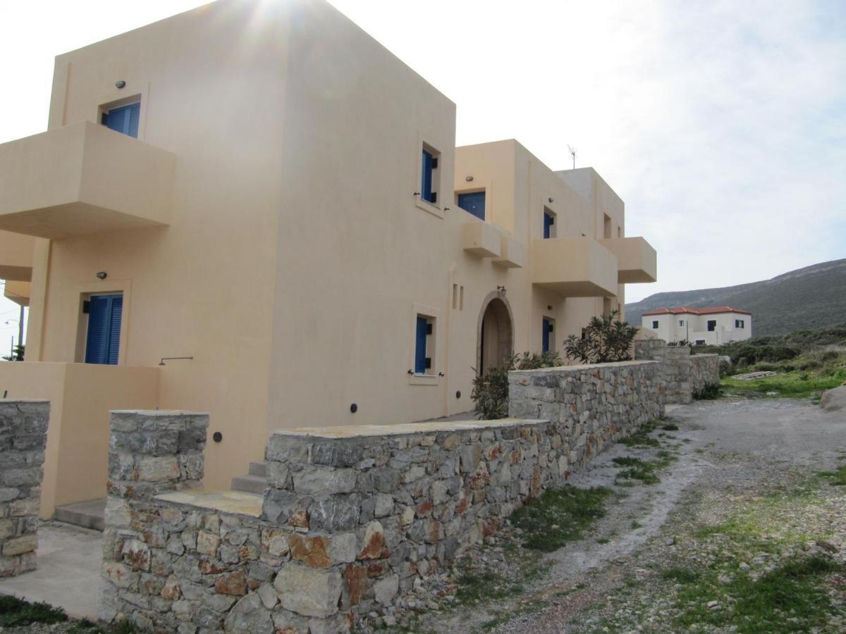 Eugenia Travasarou Sea View Appartments Diakofti Exterior photo
