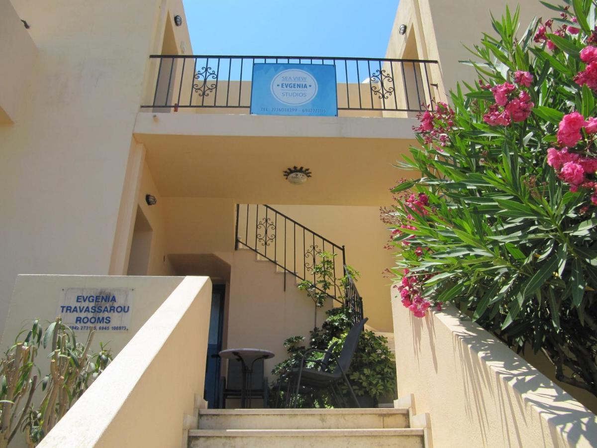 Eugenia Travasarou Sea View Appartments Diakofti Exterior photo