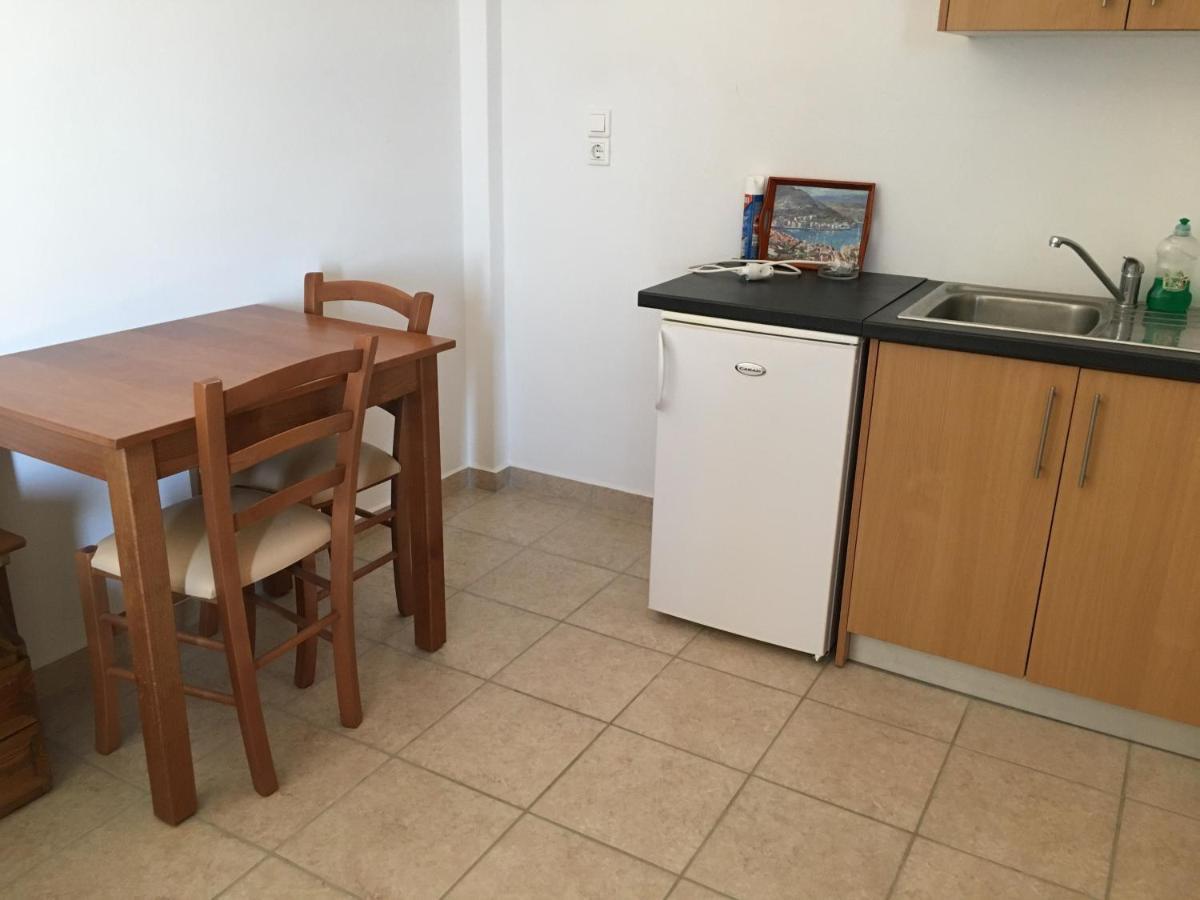 Eugenia Travasarou Sea View Appartments Diakofti Exterior photo