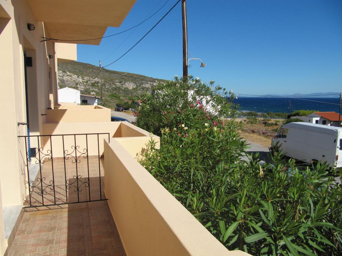 Eugenia Travasarou Sea View Appartments Diakofti Exterior photo